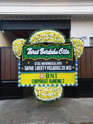 Papan Bunga Duka di Lubuk Sandi